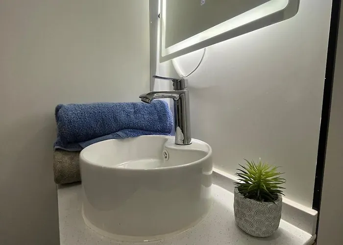 Daire Pringle Pod Monaghan